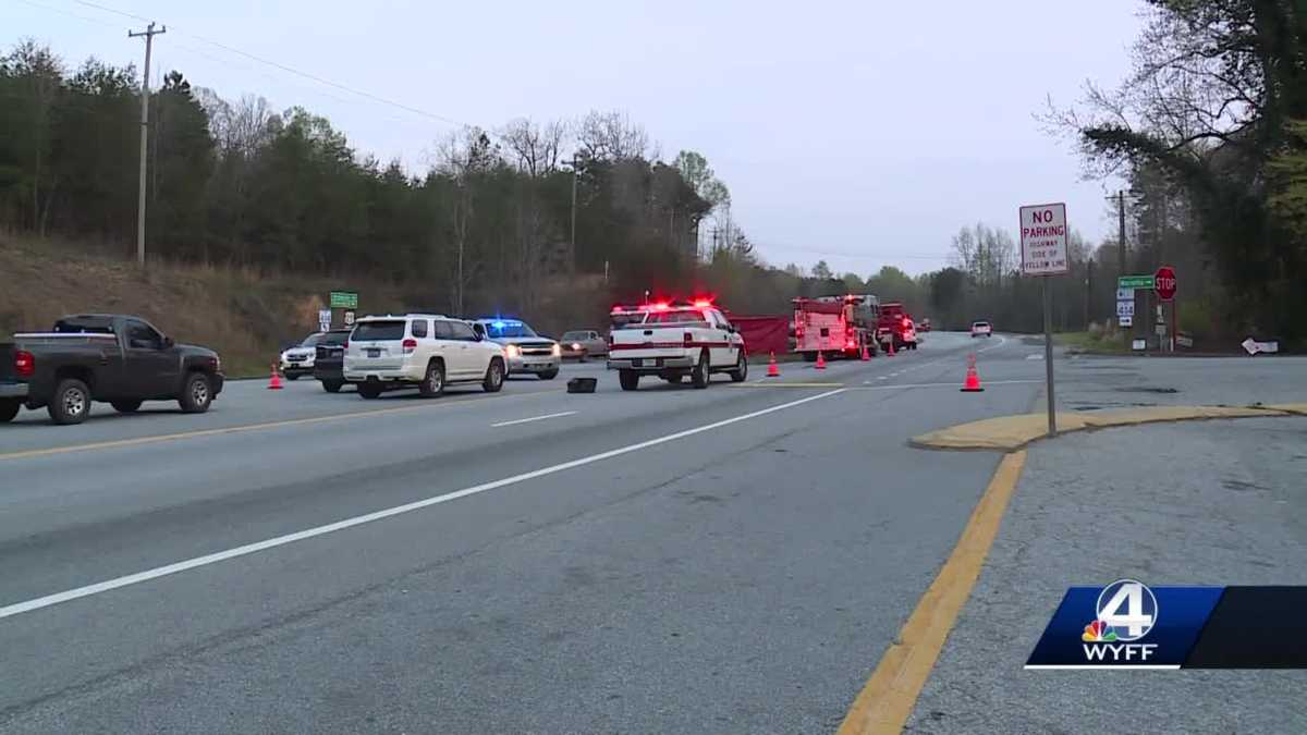 Greenville: Woman dies in Greenville County crash