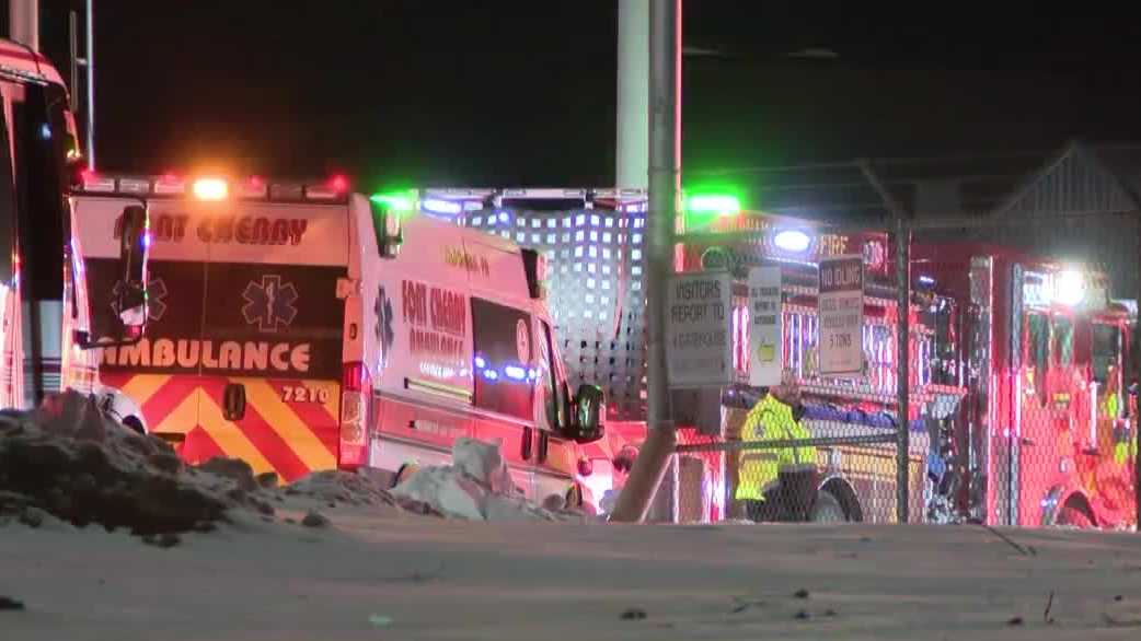 Metal plant explosion hospitalizes 4 people in western PA