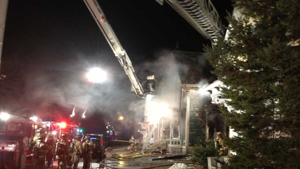 Officials investigate Manchester fire