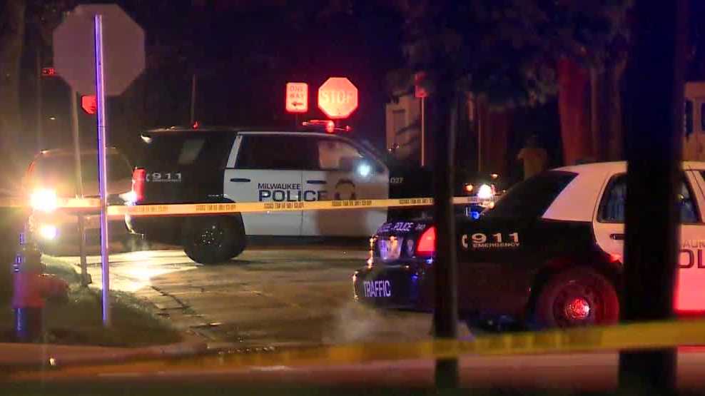 Pedestrian killed in hit-and-run crash in Milwaukee