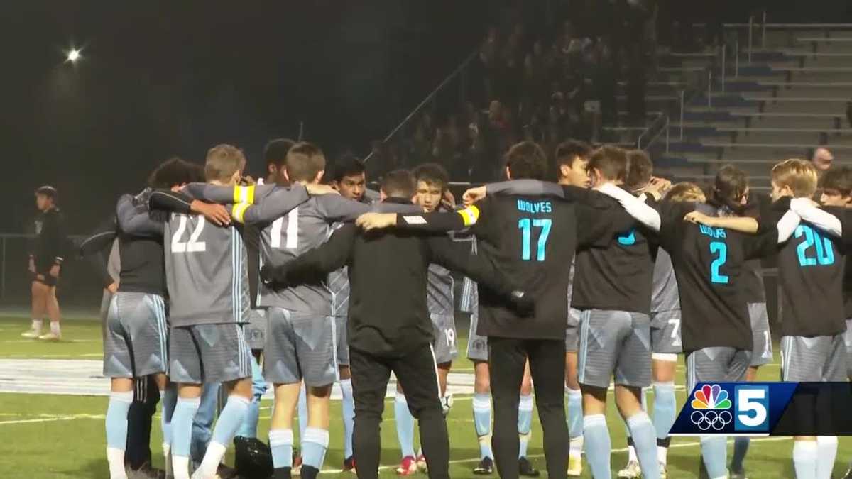 South Burlington High School recognizes soccer team