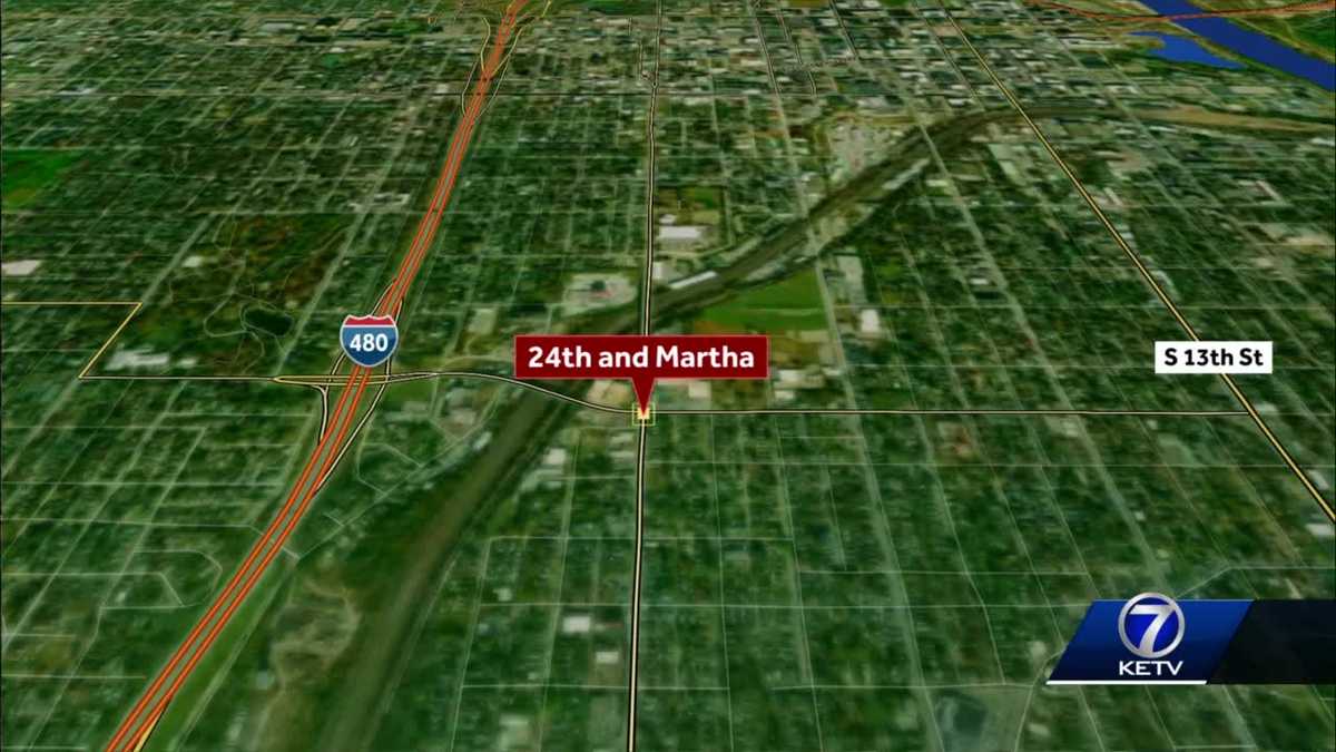 Omaha police investigate Casey's robbery near 24th and Martha.