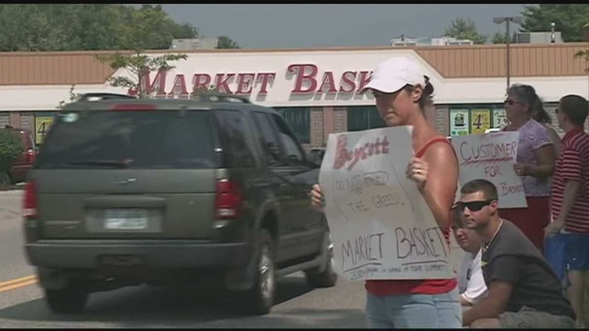 Protests continue at Market Basket in Tilton