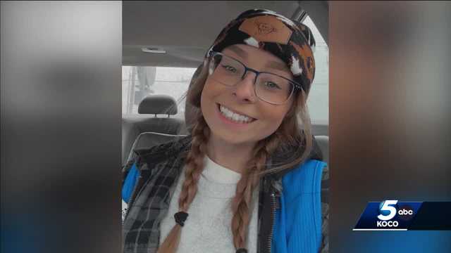 Woman killed by ex-boyfriend at 7-Eleven was returning his items - Vimarsana News