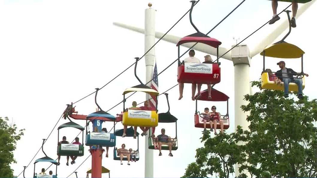 'Meeting on a Stick' offers solace for people in recovery at the Iowa State Fair