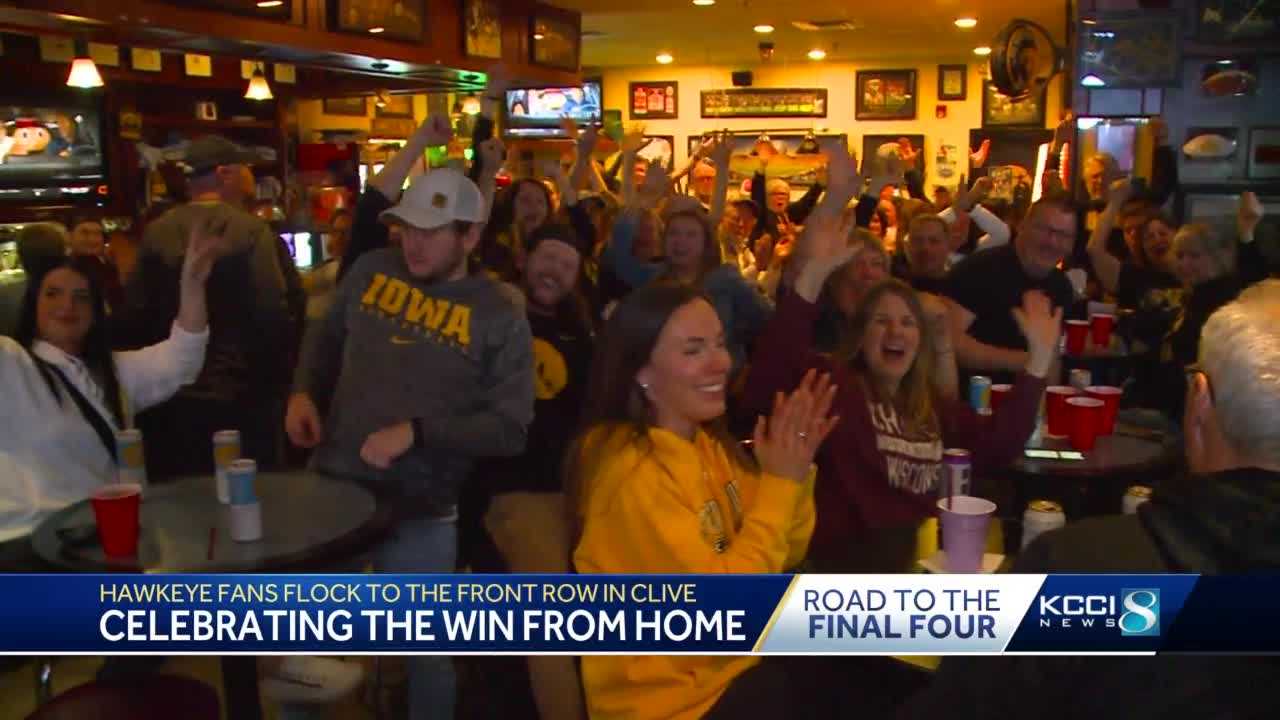 Hawkeye Women's Basketball Fans Erupt Into Cheers As Team Heads To The ...