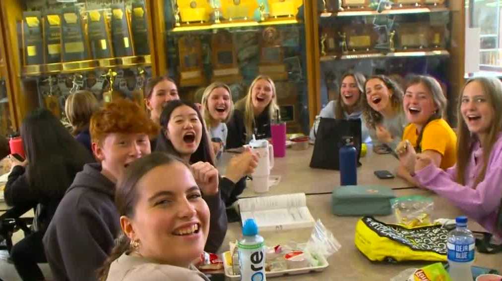 Dowling Catholic celebrates 'Caitlin Clark Day' ahead of the Final Four