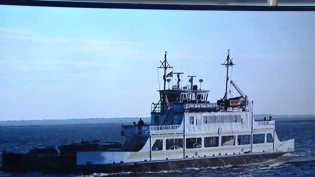 No injuries after ferry crashes into dock in Essex, NY - Vimarsana News