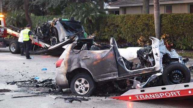 2 dead in overnight crash in Palm Beach Gardens