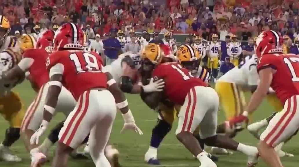 Recapping the drama leading up to Clemson's LSU matchup