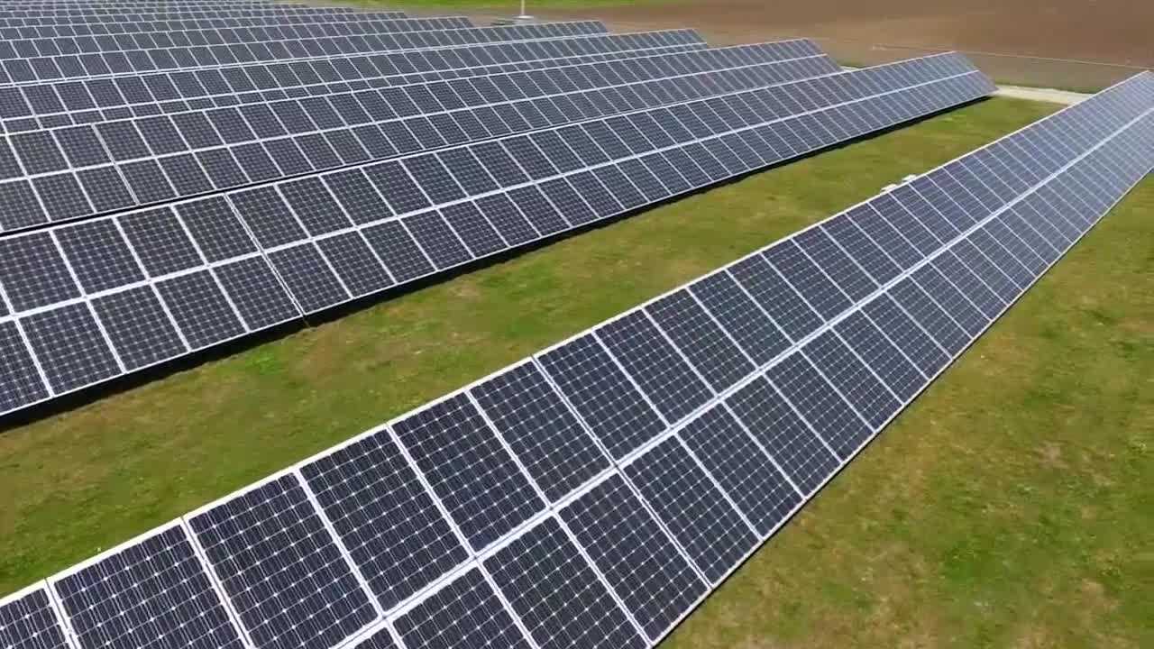 Former Iowa Gov. Branstad lobbying officials over renewable energy projects - Vimarsana News