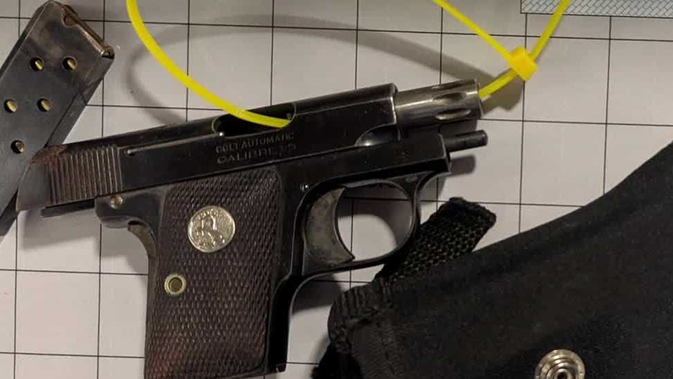 Pittsburgh International Airport: Loaded gun found in backpack
