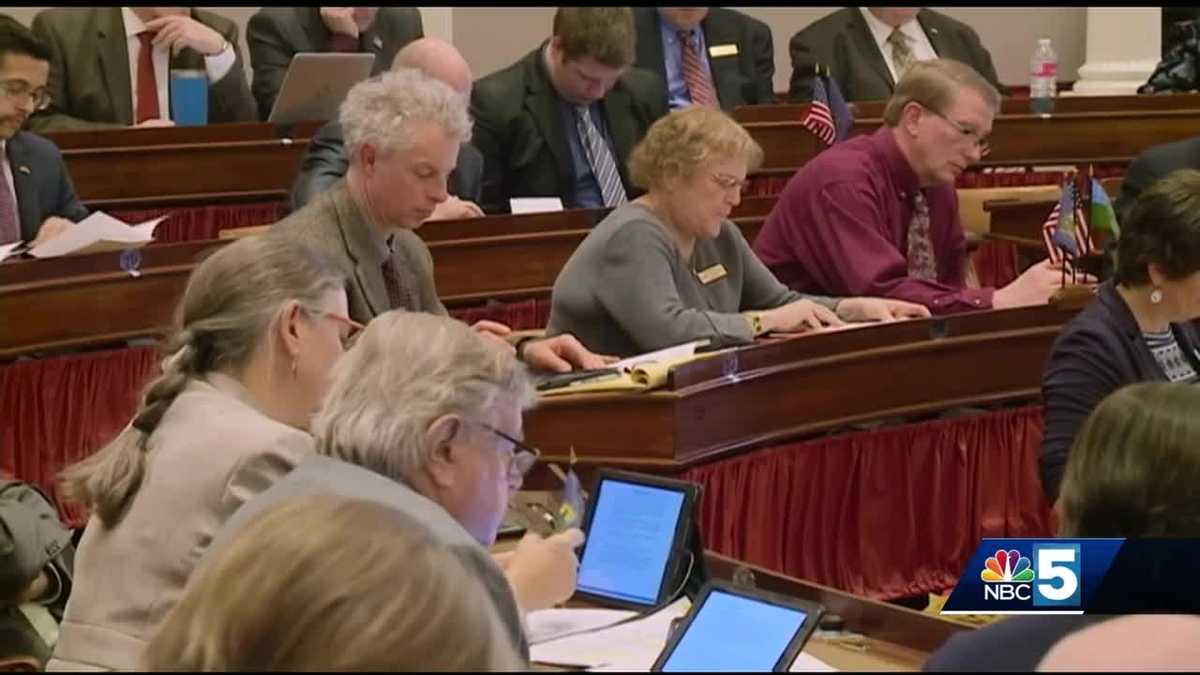 Vermont House approves universal paid family leave benefit