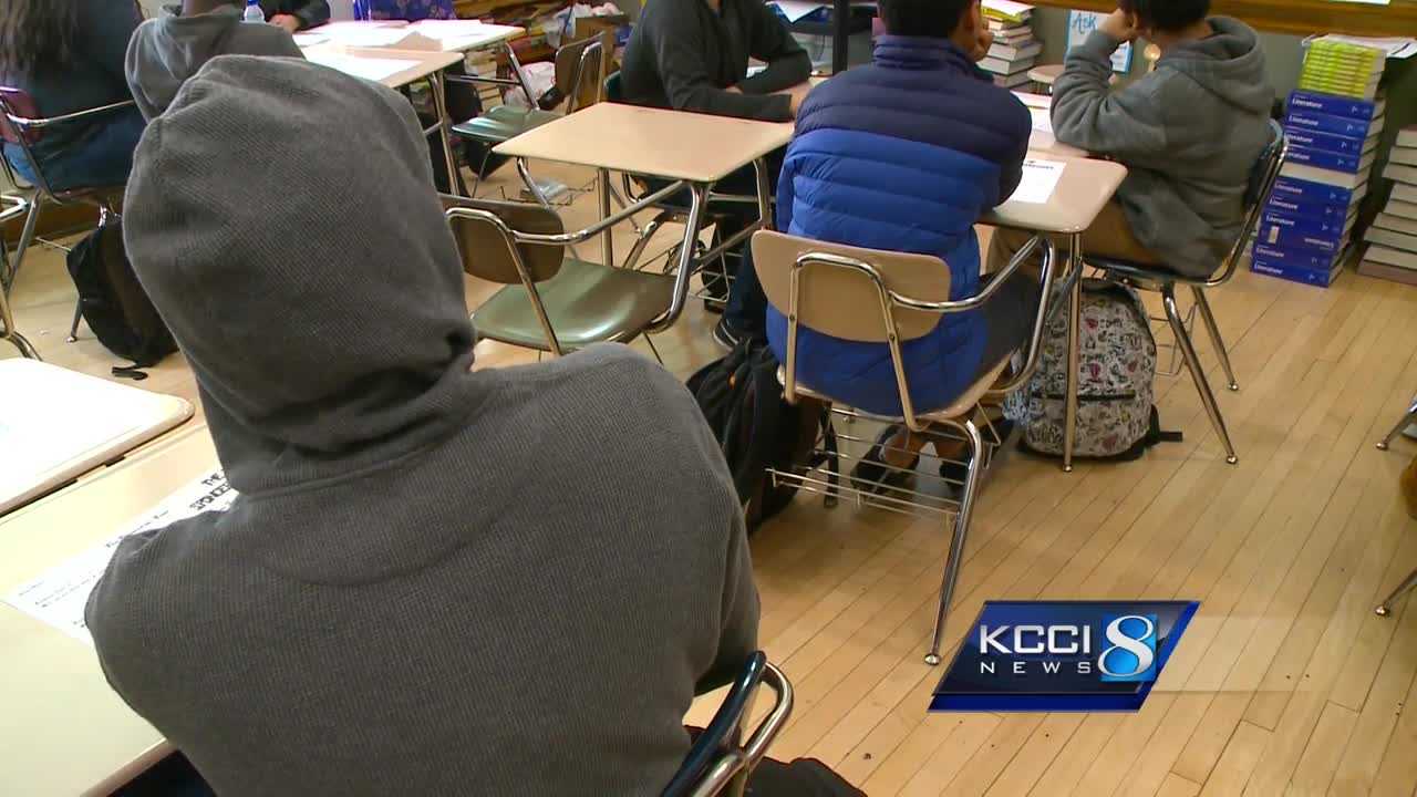 Des Moines School Board Approves Sanctuary Program