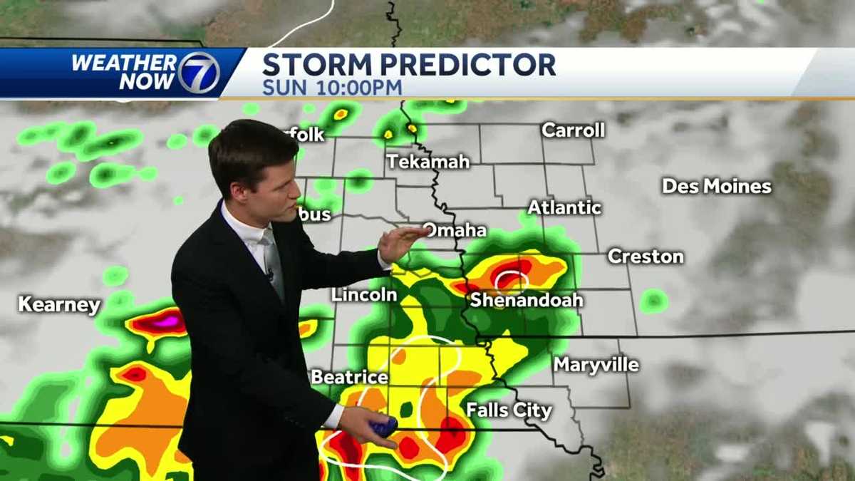 Scattered storms, heavy rain possible Sunday evening