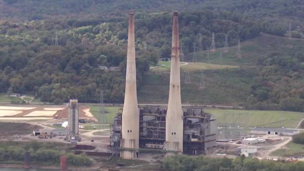 Residents weigh in on boiler house being imploded in New Albany - WLKY