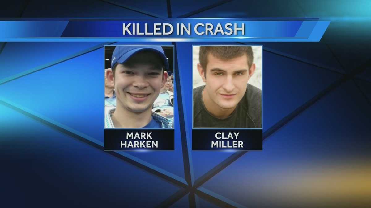 Friends gather to remember friends killed in accident