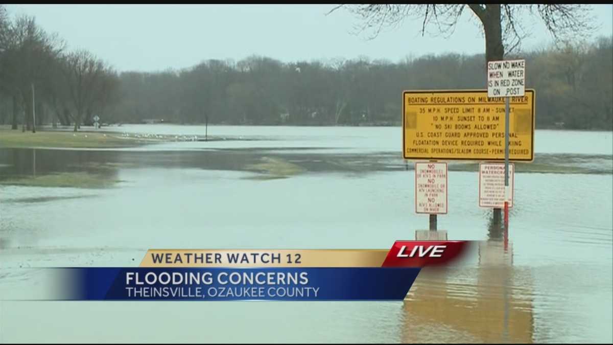 Heavy rains cause flooding in Thiensville