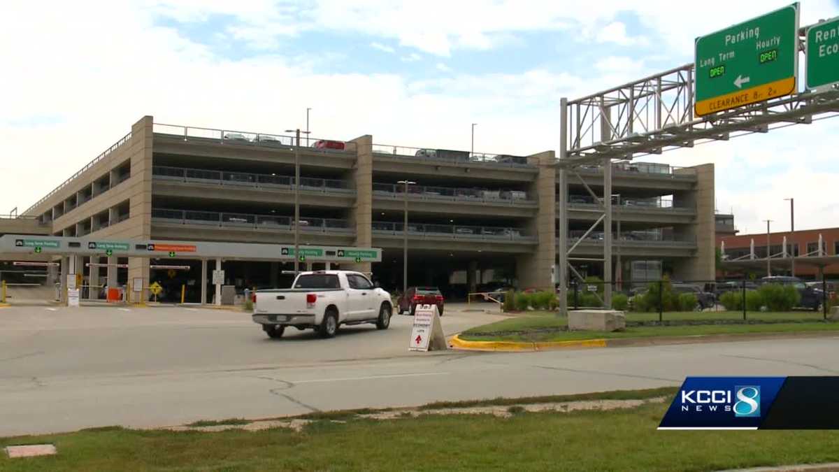 1,000 new parking spaces planned for Des Moines International Airport