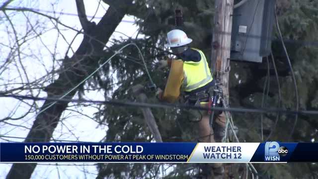 Power outages: People without heat try to stay warm as temps drop - Vimarsana News