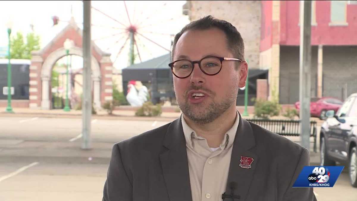 Solar canopy over Fort Smith farmers market generating profit