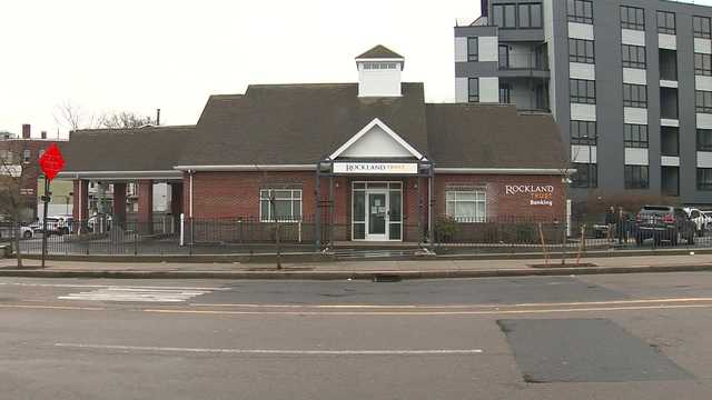 Red smoke raises red flag for man who nabbed alleged South Boston bank robber - Vimarsana News