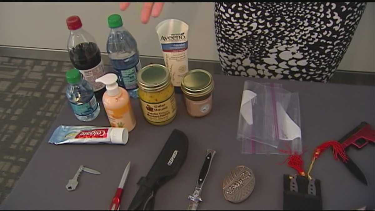 TSA displays banned items