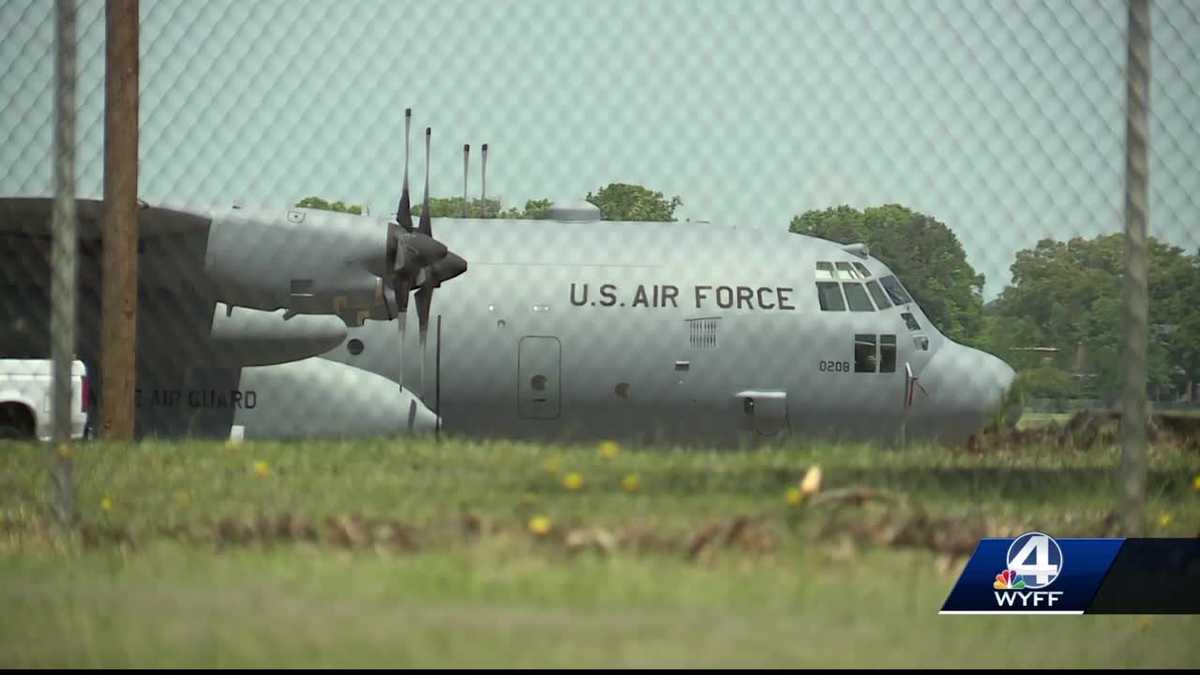 The same type of plane that crashed near Savannah can be seen in the