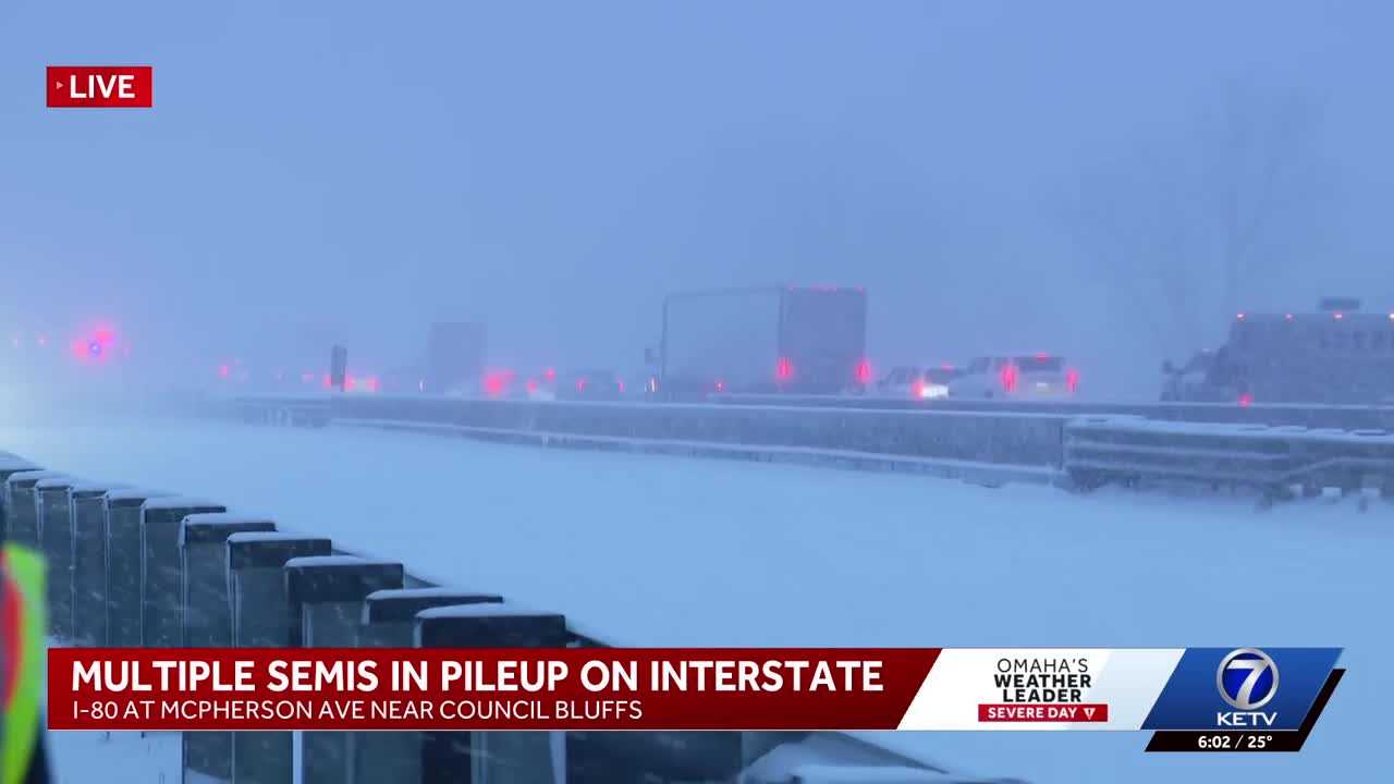I-80 westbound closed after multi-vehicle crash in Council Bluffs