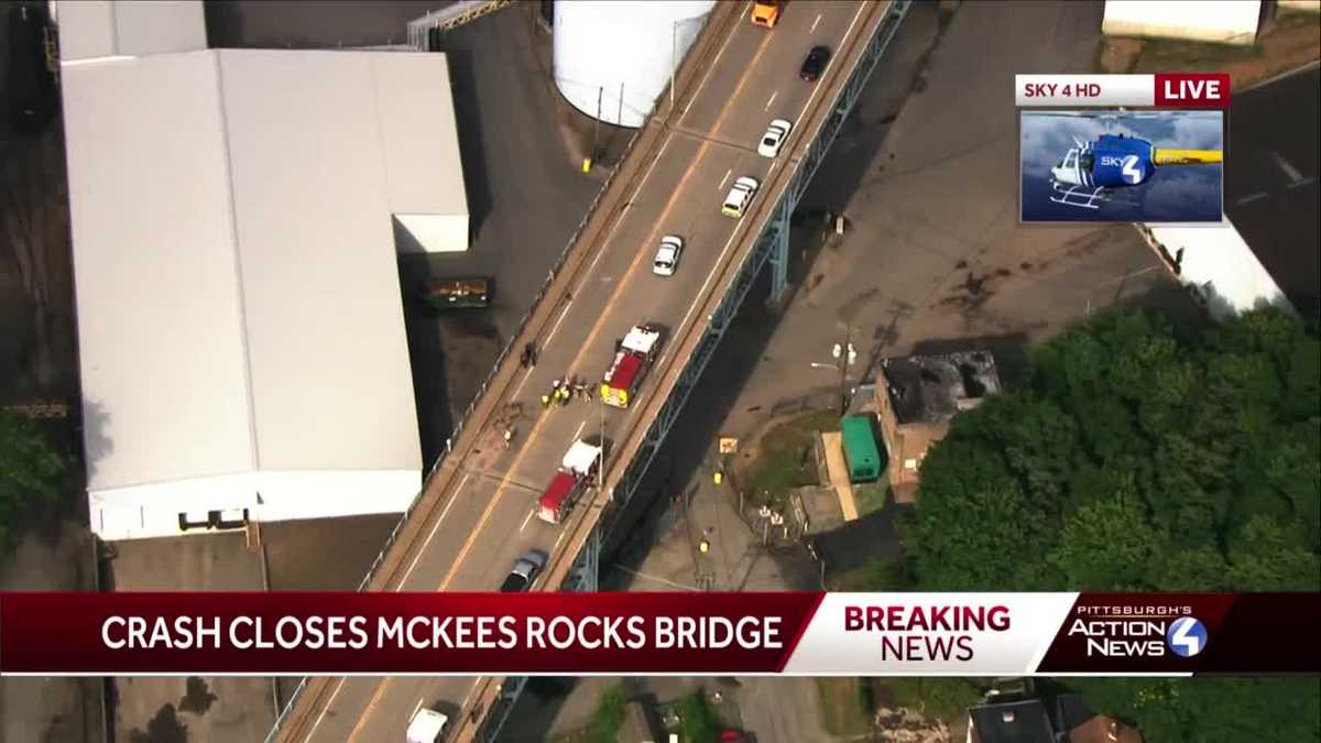 Crash shuts down McKees Rocks Bridge