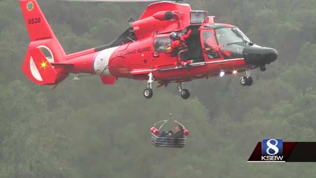 Arroyo Seco couple and their dog rescued by helicopter as floodwaters closed in - Vimarsana News