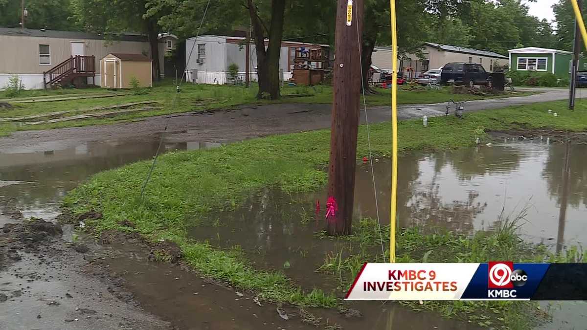 Residents at Belton, Missouri mobile home park ask for help after