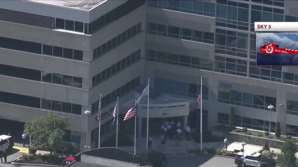 Massachusetts courthouse evacuated after bomb threat