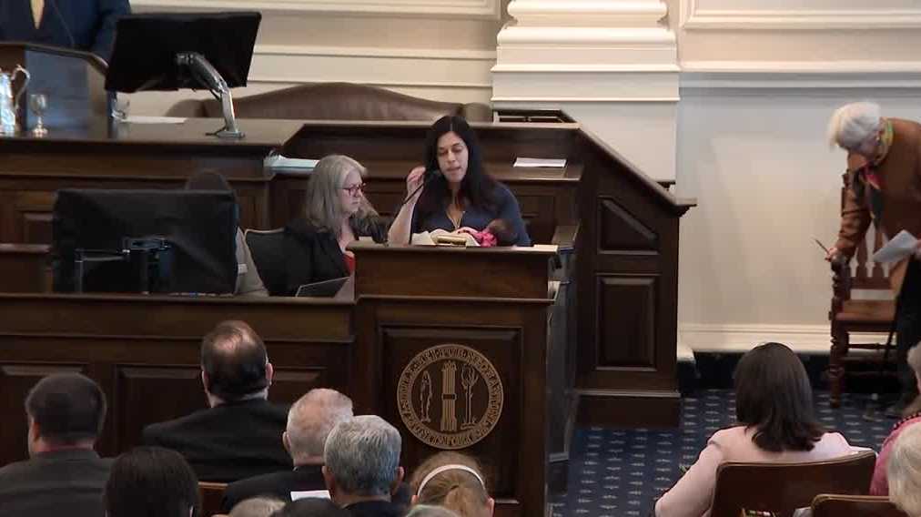 New Hampshire House takes up abortion bills