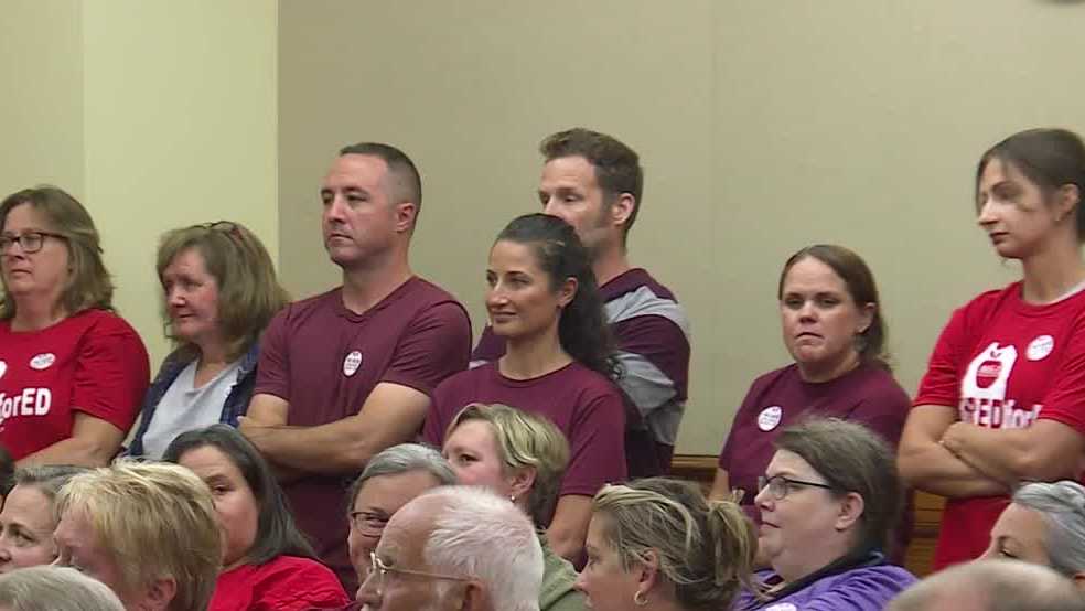 Gorham town council approves third school budget proposal