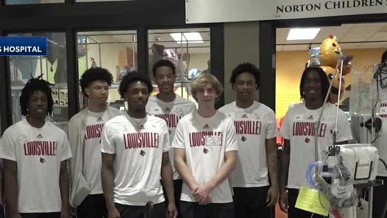 UofL basketball visits with patients at Norton Children's Hospital