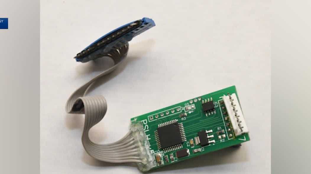 Police investigate hidden card skimmers at Des Moines gas stations