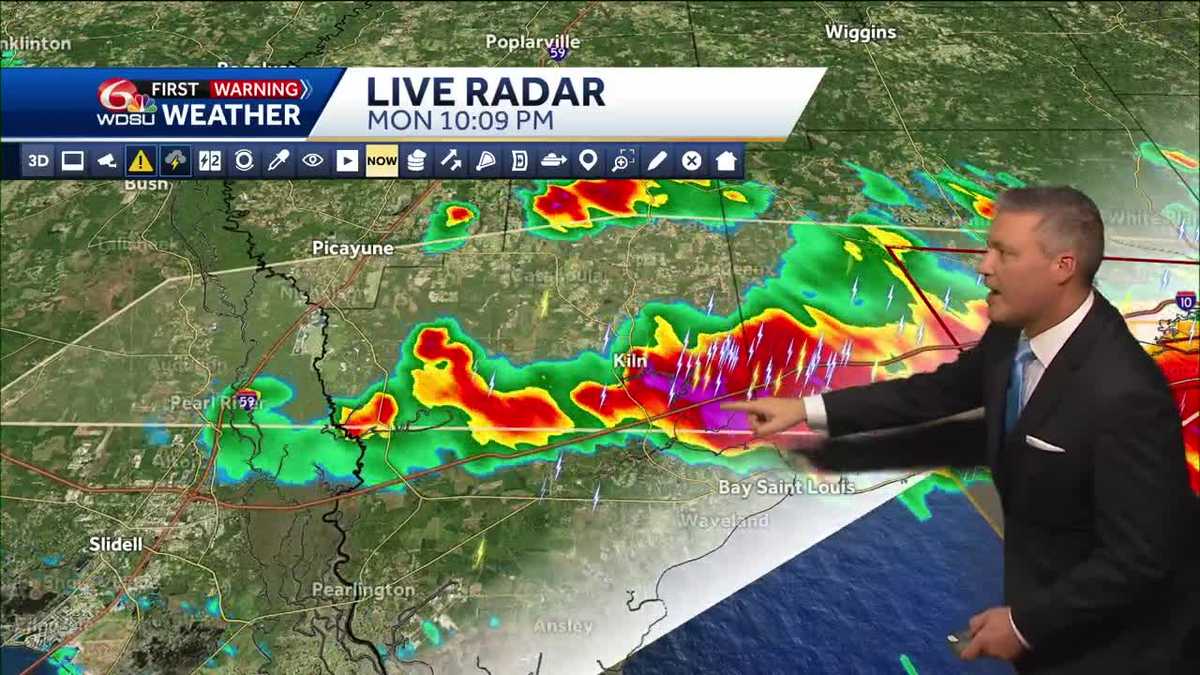 New Orleans weather forecast rain chance severe tornado chance