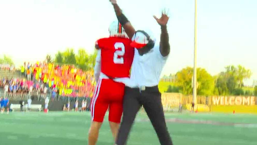 Iowa high school teams celebrate Week 2 football victories