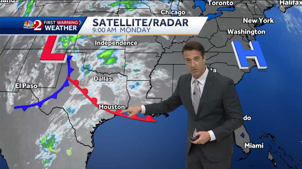 A quiet and warm Tuesday before storms roll in Wednesday/Thursday