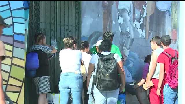 A new migrant surge continues to grow in El Paso - Vimarsana News