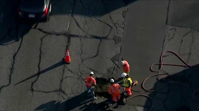 Heavy delays on I-95 as crew works on hole through bridge deck - Vimarsana News