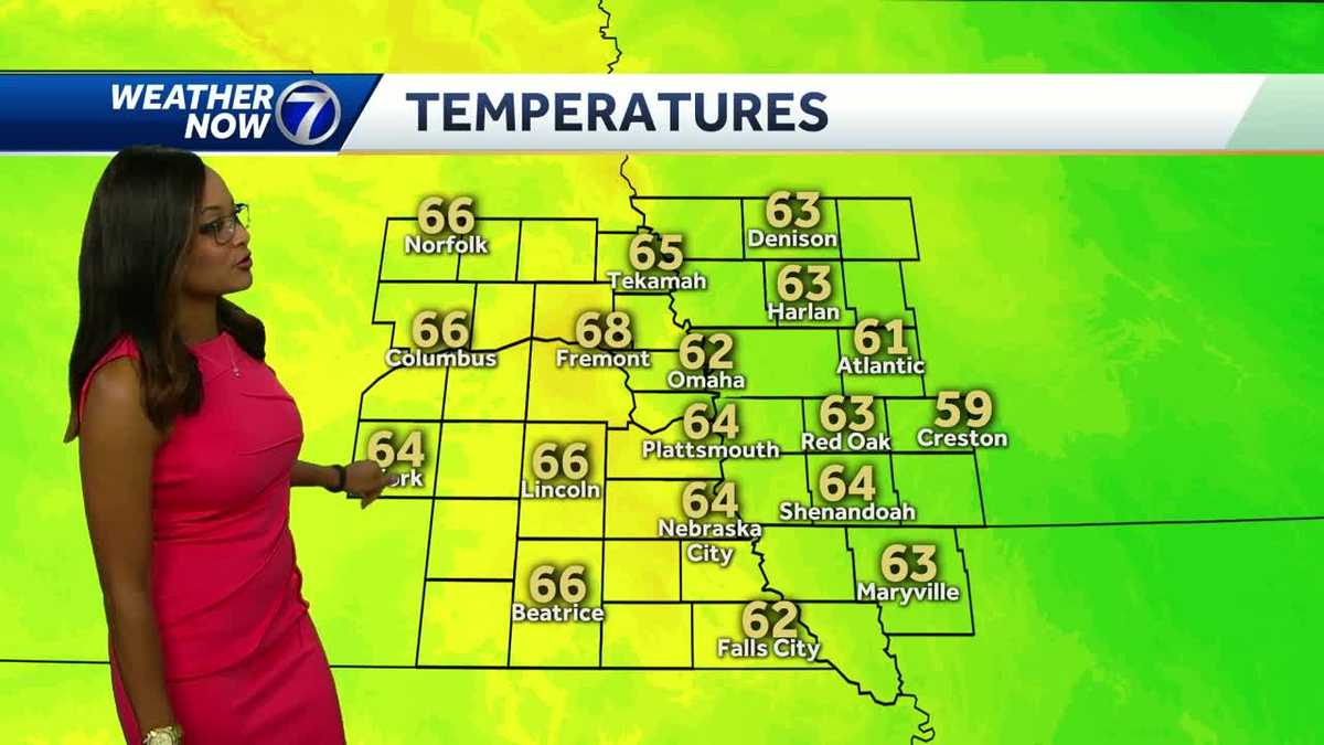 Sunny, warm and windy Thursday in the metro, chance for overnight showers