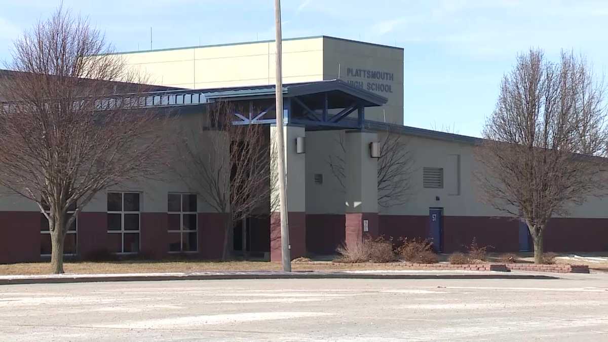 Plattsmouth High School athletic trainer accused of giving alcohol to ...