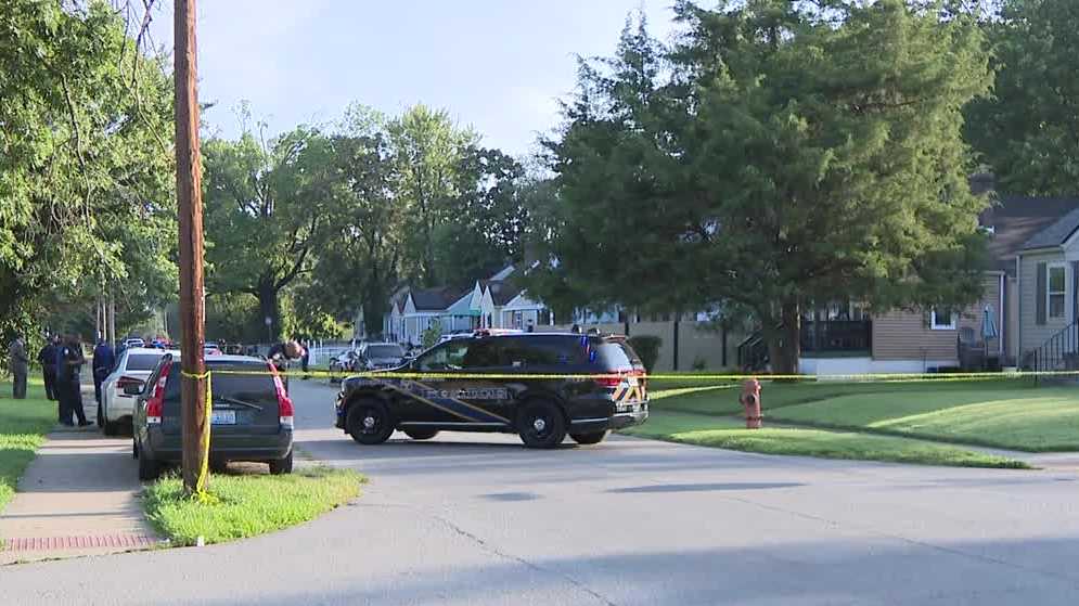 Leaders, activists call for increased safety after teen shot at JCPS bus stop dies
