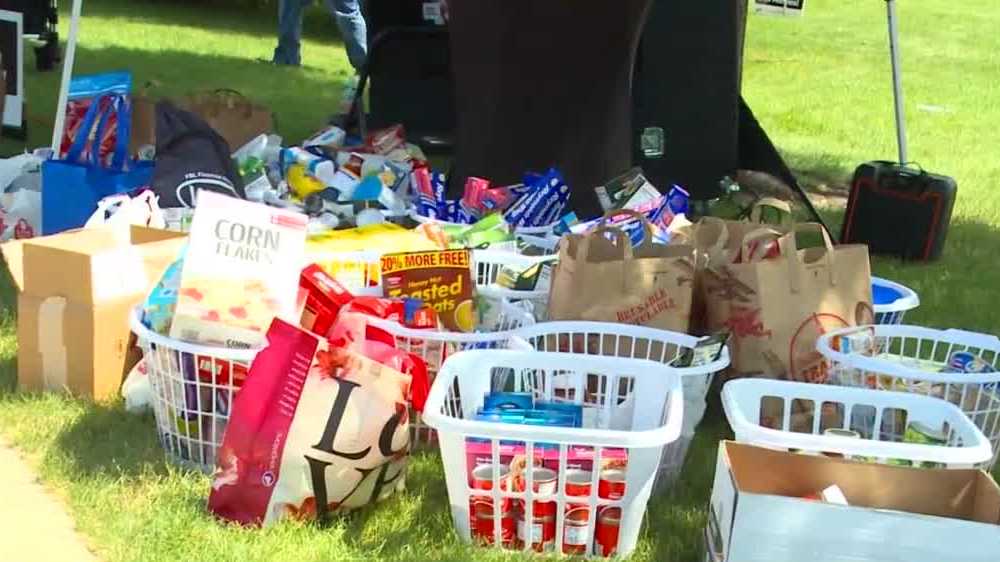 Church partners with Iowa food pantry for canned food drive