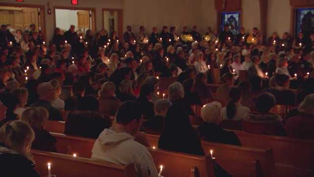 Hundreds attend vigil inside Duxbury church