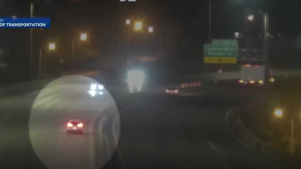 Wrong-way driver causes deadly crash in downtown Milwaukee at problem ramp