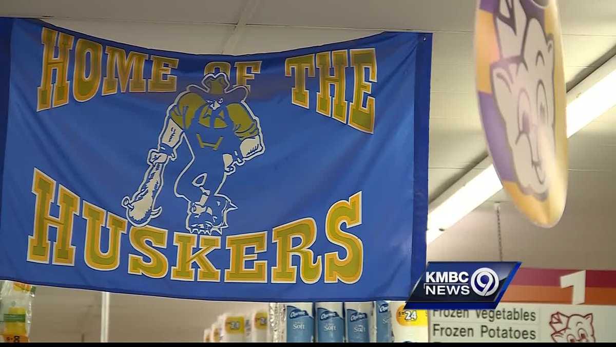 Entire town of Higginsville rallies behind statetitle bound high school team