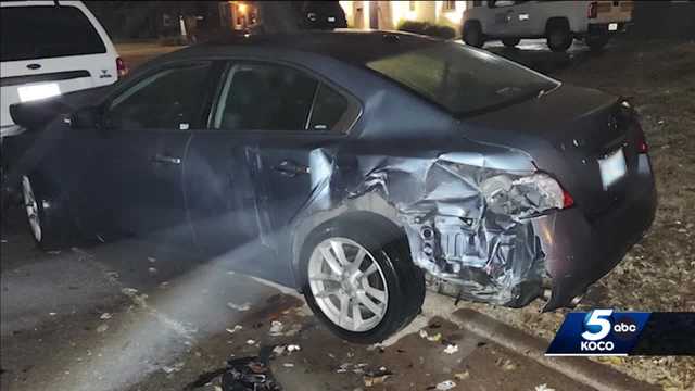 Couple in Plaza District wants to know who totaled car, drove off - Vimarsana News